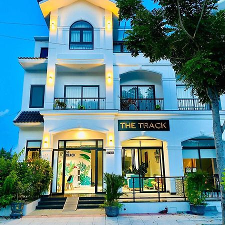 The Track Homestay - Near Bai Dai Beach Cam Lam Esterno foto