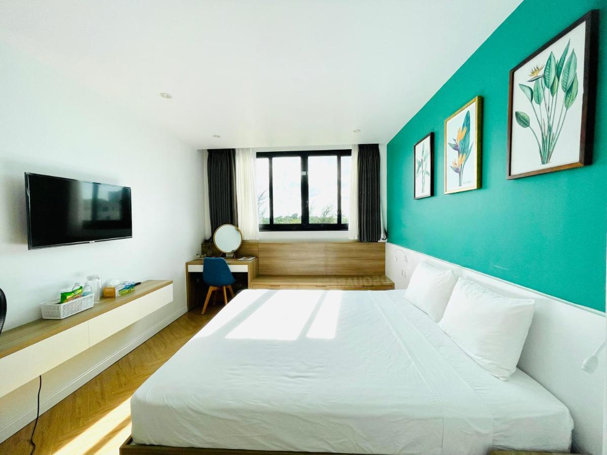 The Track Homestay - Near Bai Dai Beach Cam Lam Esterno foto
