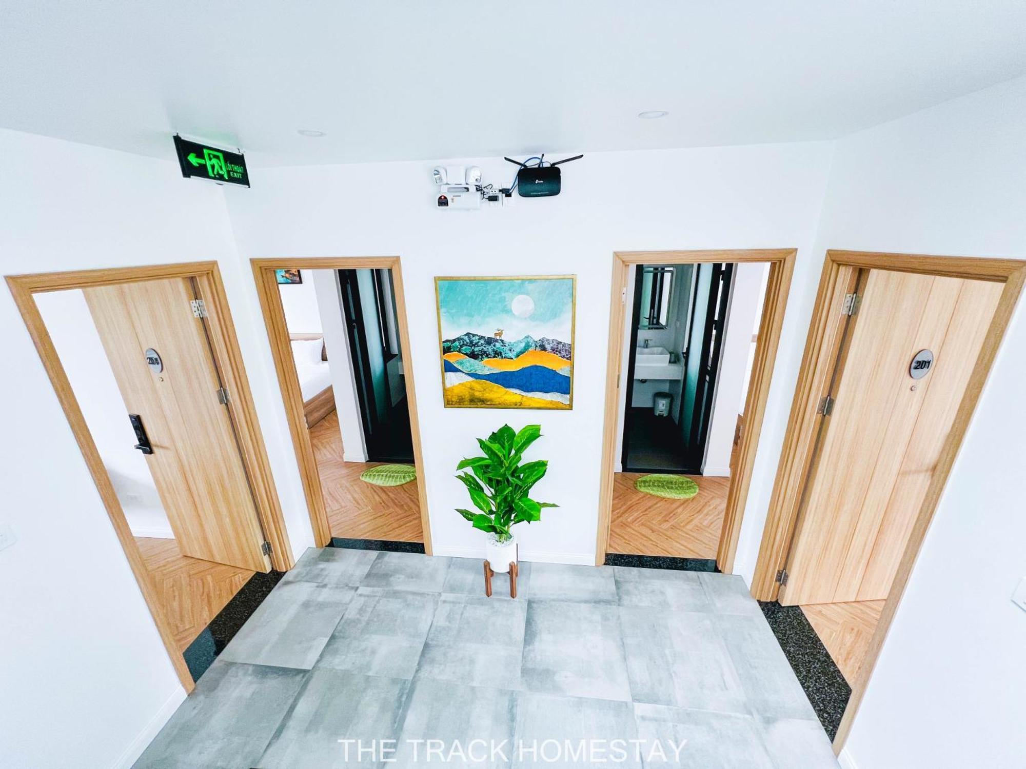 The Track Homestay - Near Bai Dai Beach Cam Lam Esterno foto