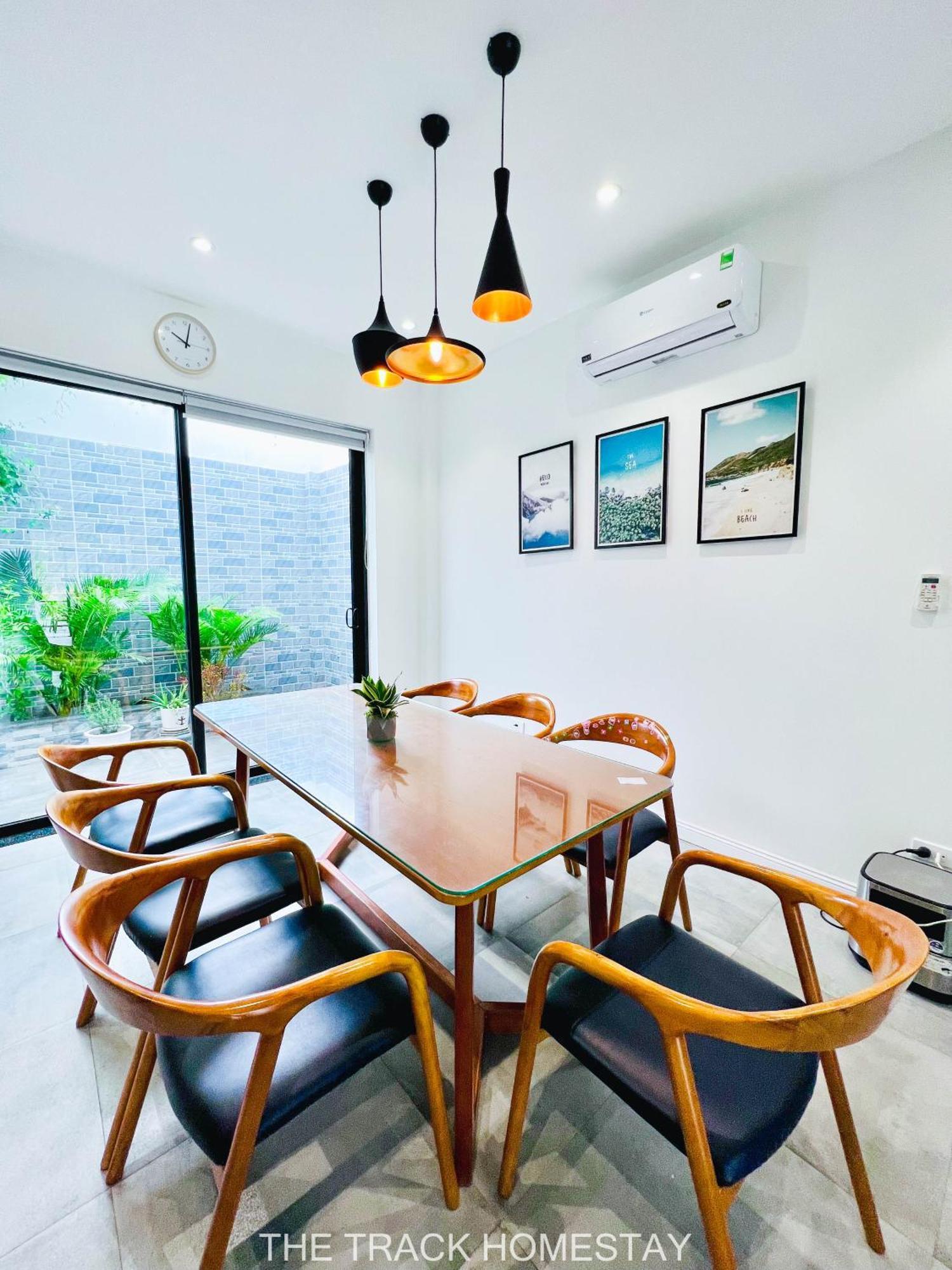 The Track Homestay - Near Bai Dai Beach Cam Lam Esterno foto