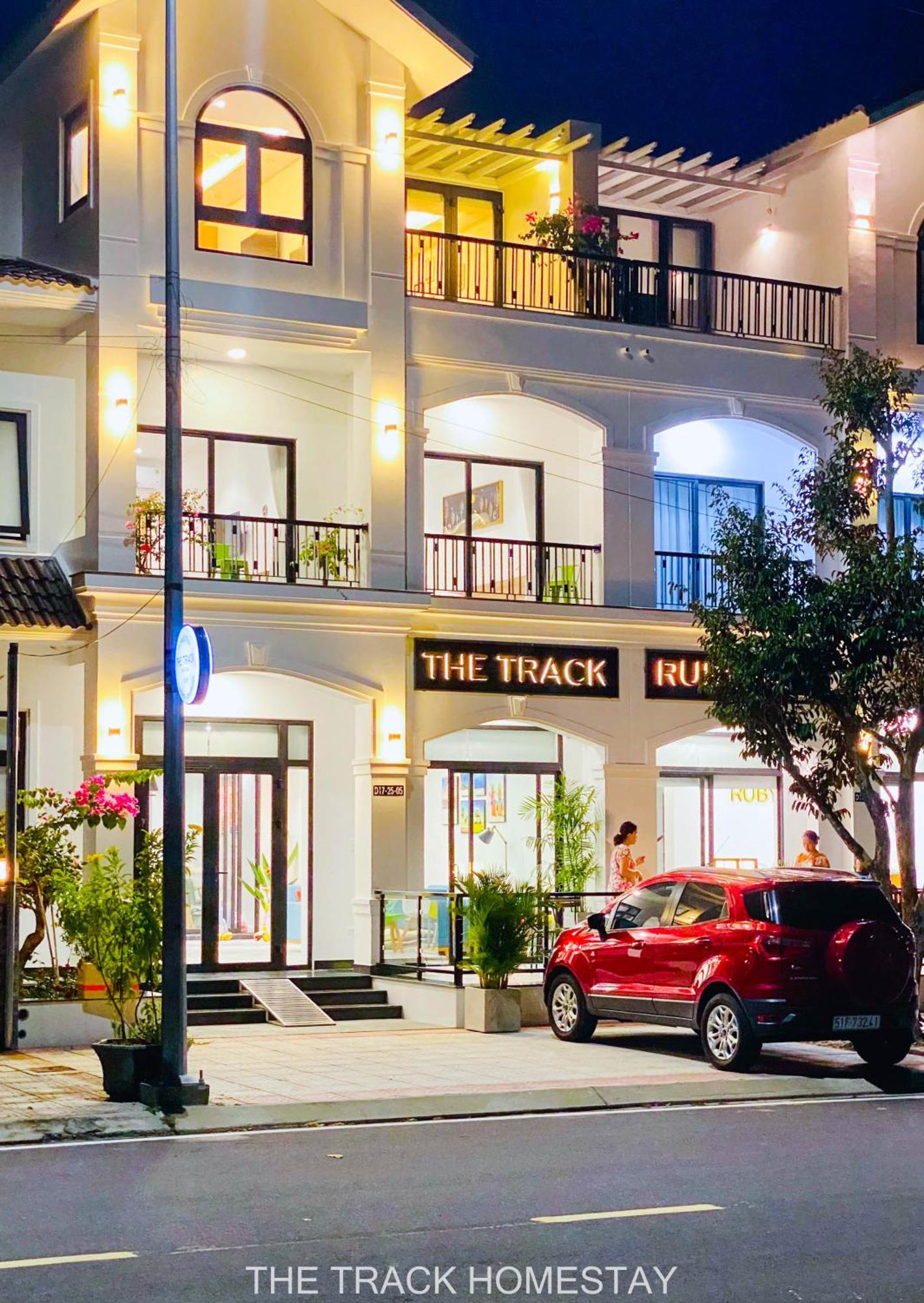 The Track Homestay - Near Bai Dai Beach Cam Lam Esterno foto